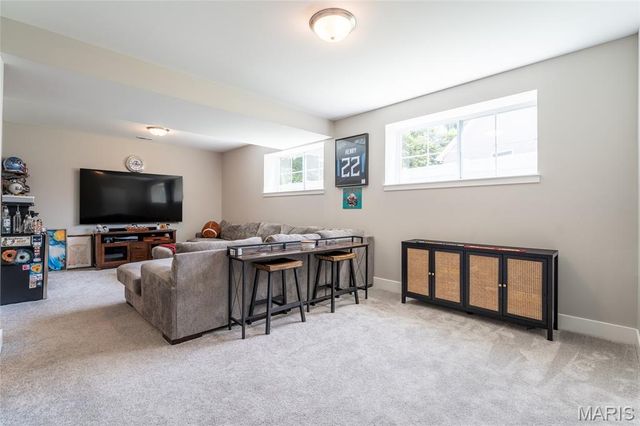 327 Star Lane, Glen Carbon, IL 62034