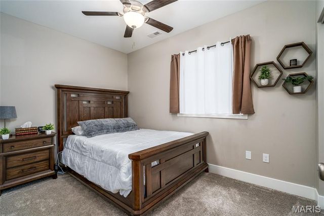 327 Star Lane, Glen Carbon, IL 62034