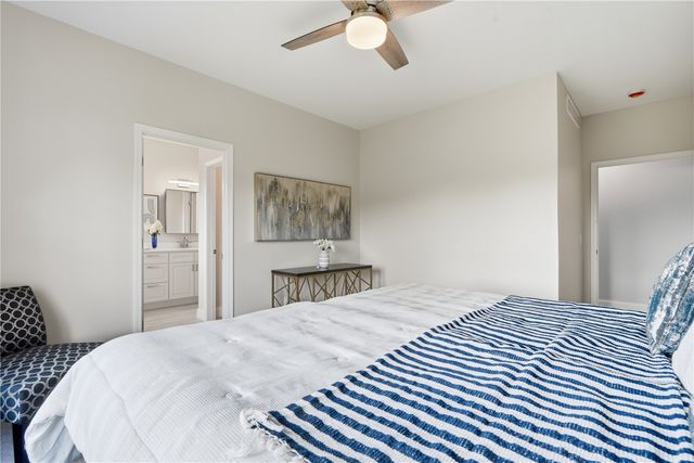 2416 Kestrel Drive SE, Cedar Rapids, IA 52403