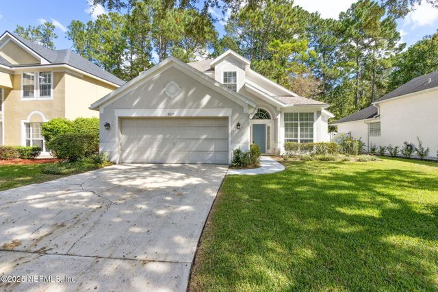 8537 GLENBURY Court N, Jacksonville, FL 32256