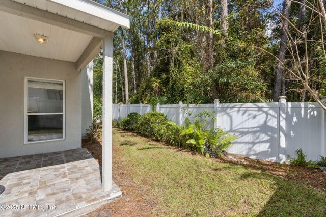 8537 GLENBURY Court N, Jacksonville, FL 32256