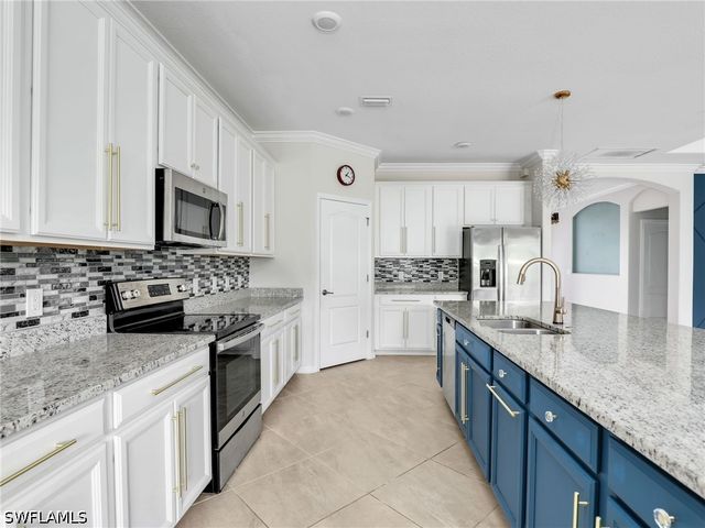 11876 Misty Arbor RUN, Fort Myers, FL 33913