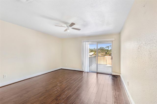 5902 Arncliffe Drive, Houston, TX 77088