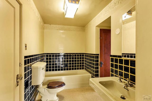 920 Harrison Ave, Canon City, CO 81212