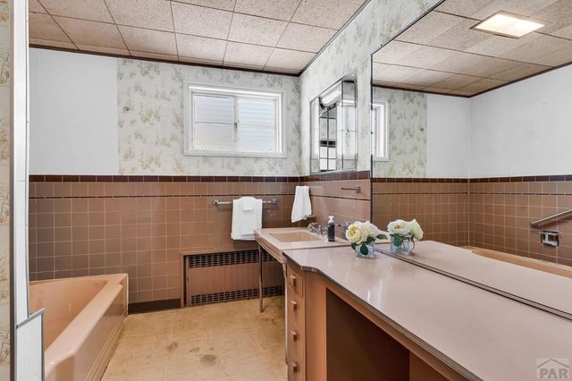 920 Harrison Ave, Canon City, CO 81212