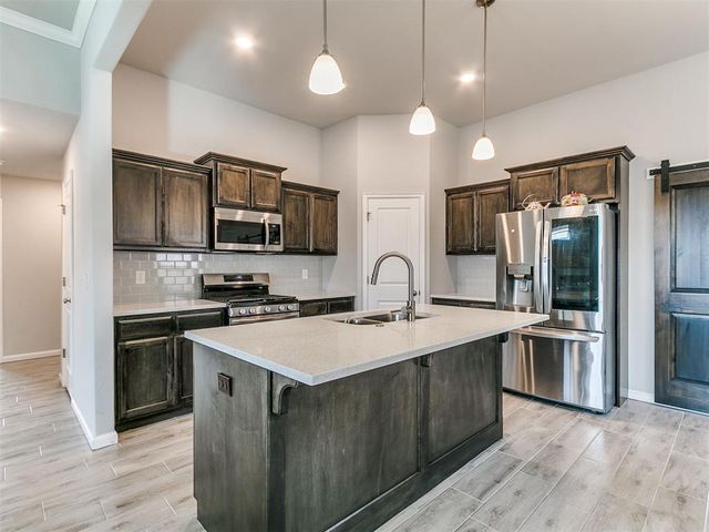 10477 Turtle Back Drive, Midwest City, OK 73130