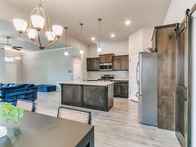 10477 Turtle Back Drive, Midwest City, OK 73130