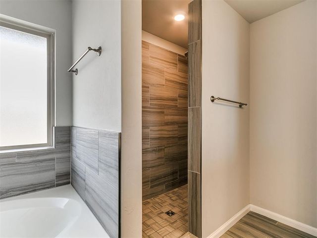 10477 Turtle Back Drive, Midwest City, OK 73130