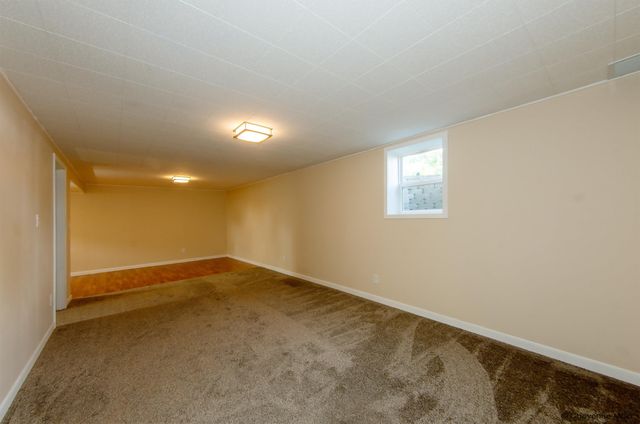 4761 GREYBULL AVE, Cheyenne, WY 82001