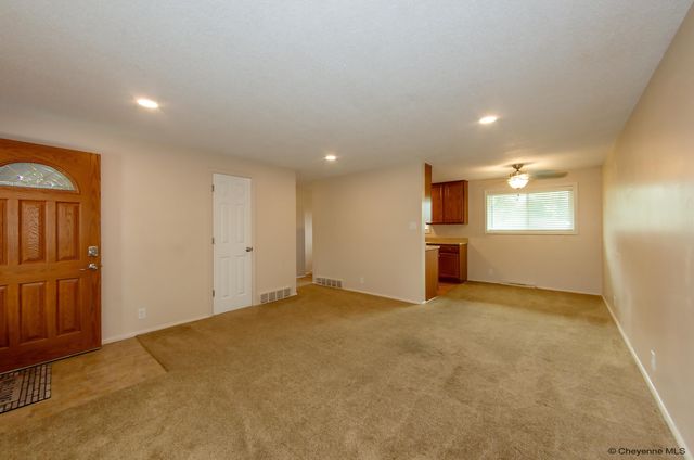 4761 GREYBULL AVE, Cheyenne, WY 82001