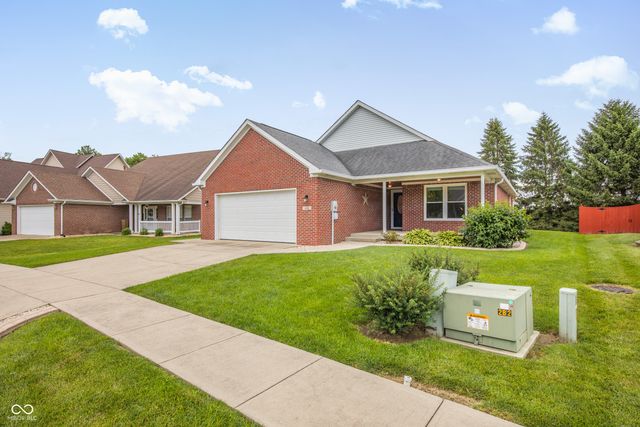 4321 W Summerhaven Drive, New Palestine, IN 46163