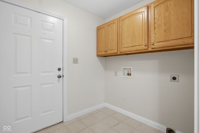 4321 W Summerhaven Drive, New Palestine, IN 46163