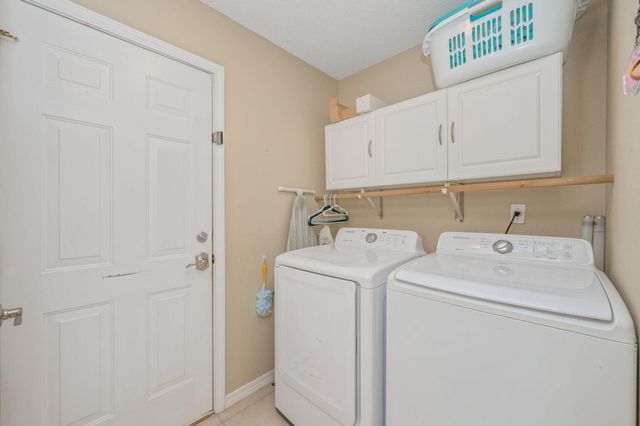2016 Reserve Boulevard, Gulf Breeze, FL 32563