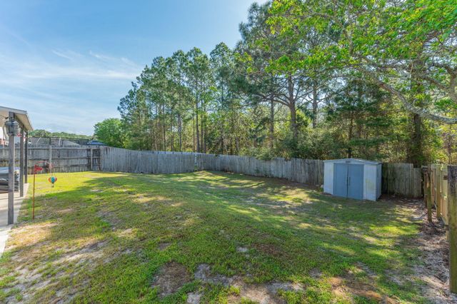 2016 Reserve Boulevard, Gulf Breeze, FL 32563