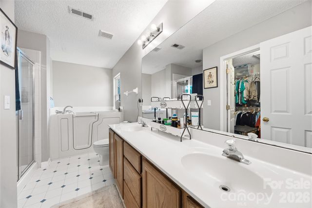 7541 Sparkleberry Drive, Indian Trail, NC 28079