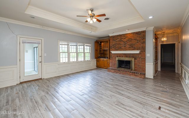 100 Rolling Meadows Drive, Jackson, MS 39211
