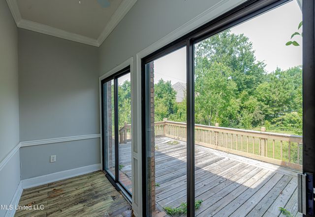 100 Rolling Meadows Drive, Jackson, MS 39211