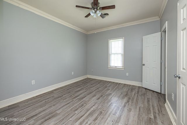100 Rolling Meadows Drive, Jackson, MS 39211