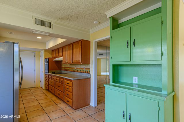 13229 W Beechwood Drive, Sun City West, AZ 85375