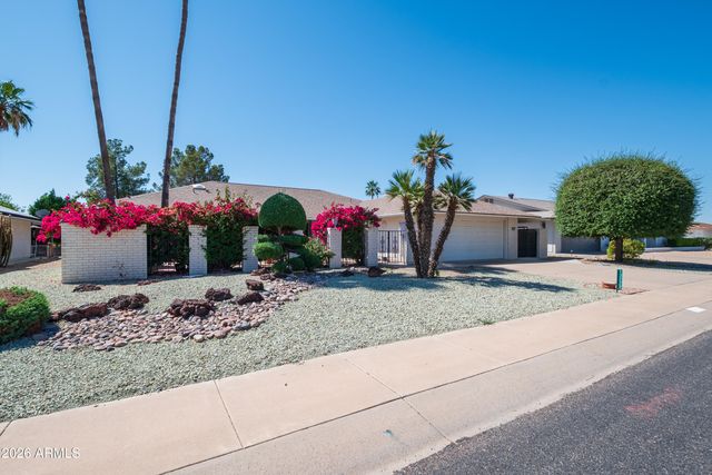 13229 W Beechwood Drive, Sun City West, AZ 85375
