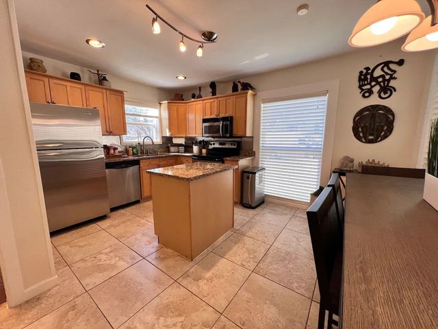 1220 Woodlawn Avenue, Dallas, TX 75208