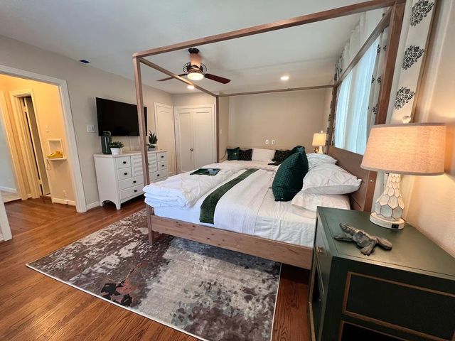 1220 Woodlawn Avenue, Dallas, TX 75208