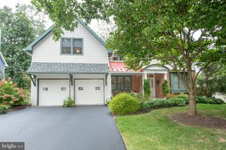 104 MOUNTAIN LAUREL LN, Malvern, PA 19355