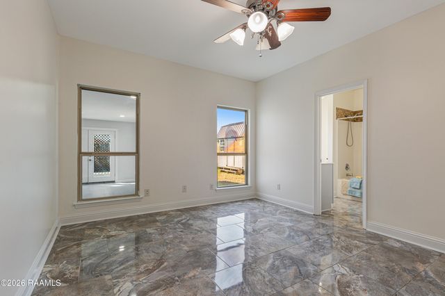 208 Picasso Drive, Rayne, LA 70578