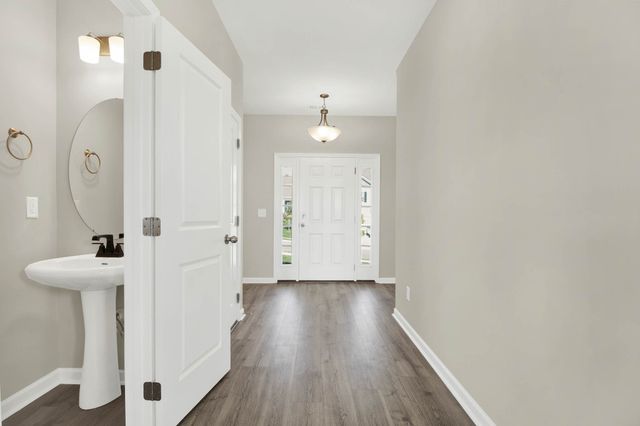 6141 Saxlingham Pl, Smyrna, TN 37167