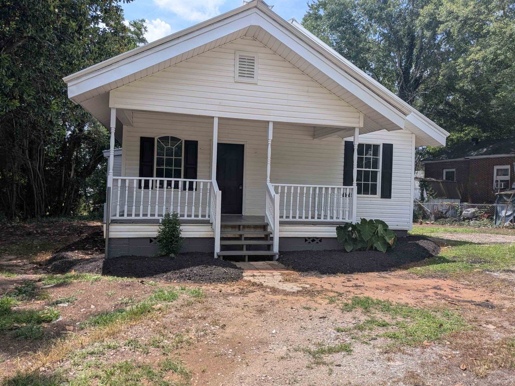 152 Mapletree Lane, Spartanburg, SC 29303