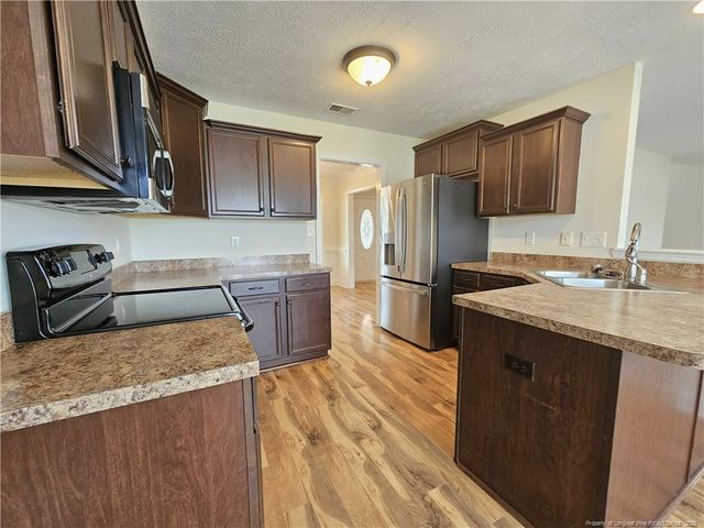 270 Lennox Loop, Raeford, NC 28376