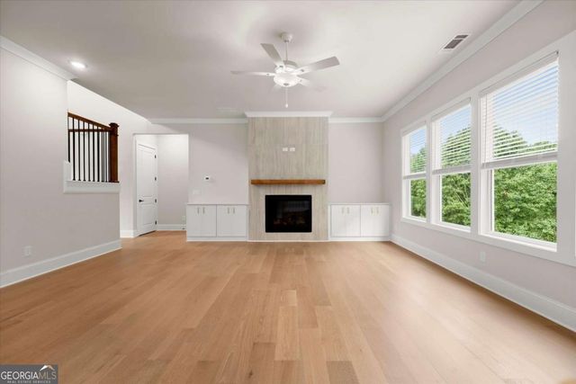 4538 Meadowland Way, Flowery Branch, GA 30542