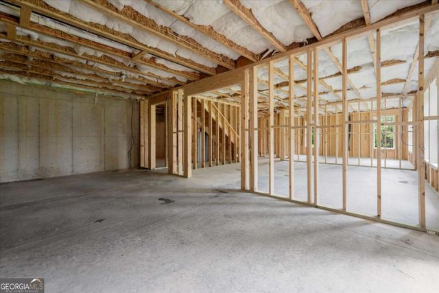 4538 Meadowland Way, Flowery Branch, GA 30542