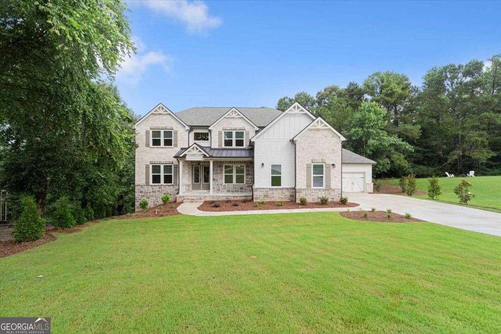 4538 Meadowland Way, Flowery Branch, GA 30542