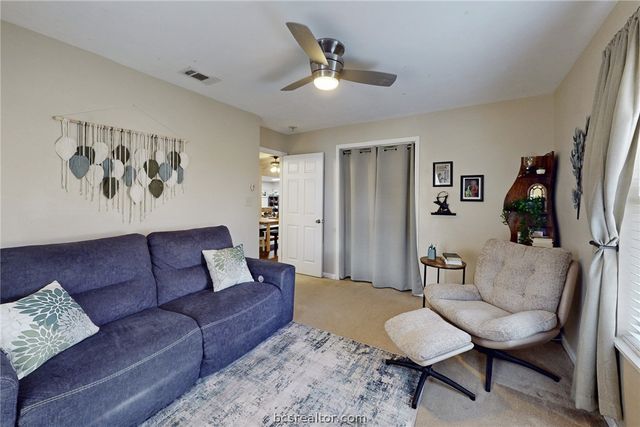 2304 Truman Street, Bryan, TX 77801