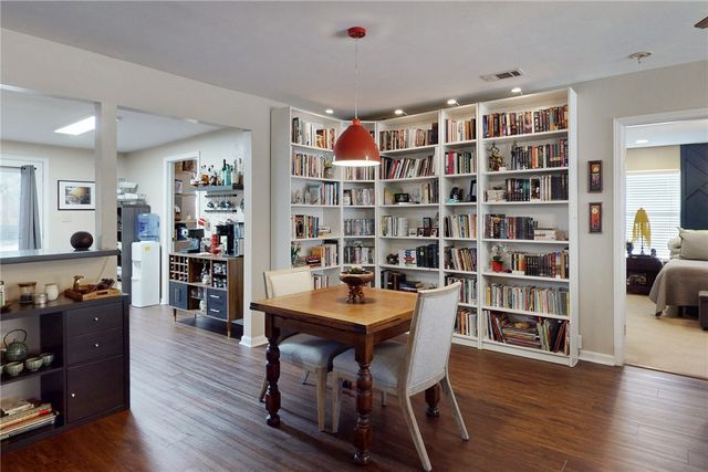 2304 Truman Street, Bryan, TX 77801