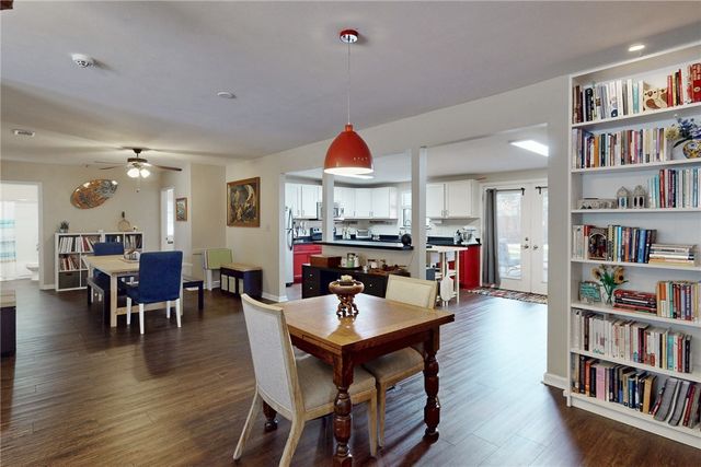 2304 Truman Street, Bryan, TX 77801