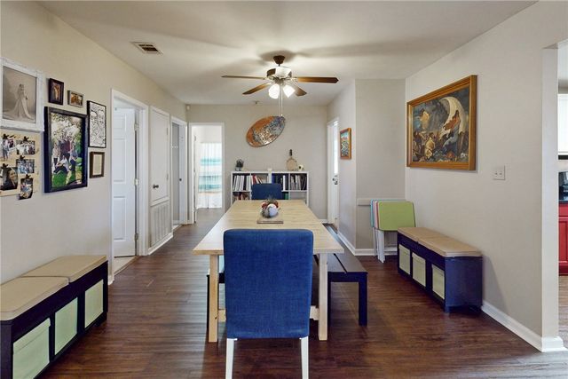 2304 Truman Street, Bryan, TX 77801