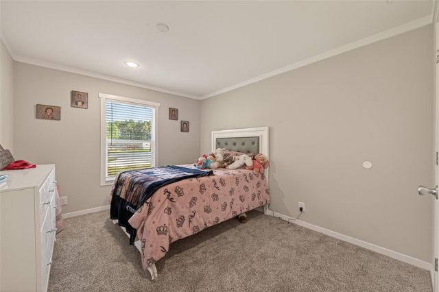63 Road 5012, Cleveland, TX 77327
