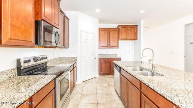 1723 Musgrass Circle, West Melbourne, FL 32904