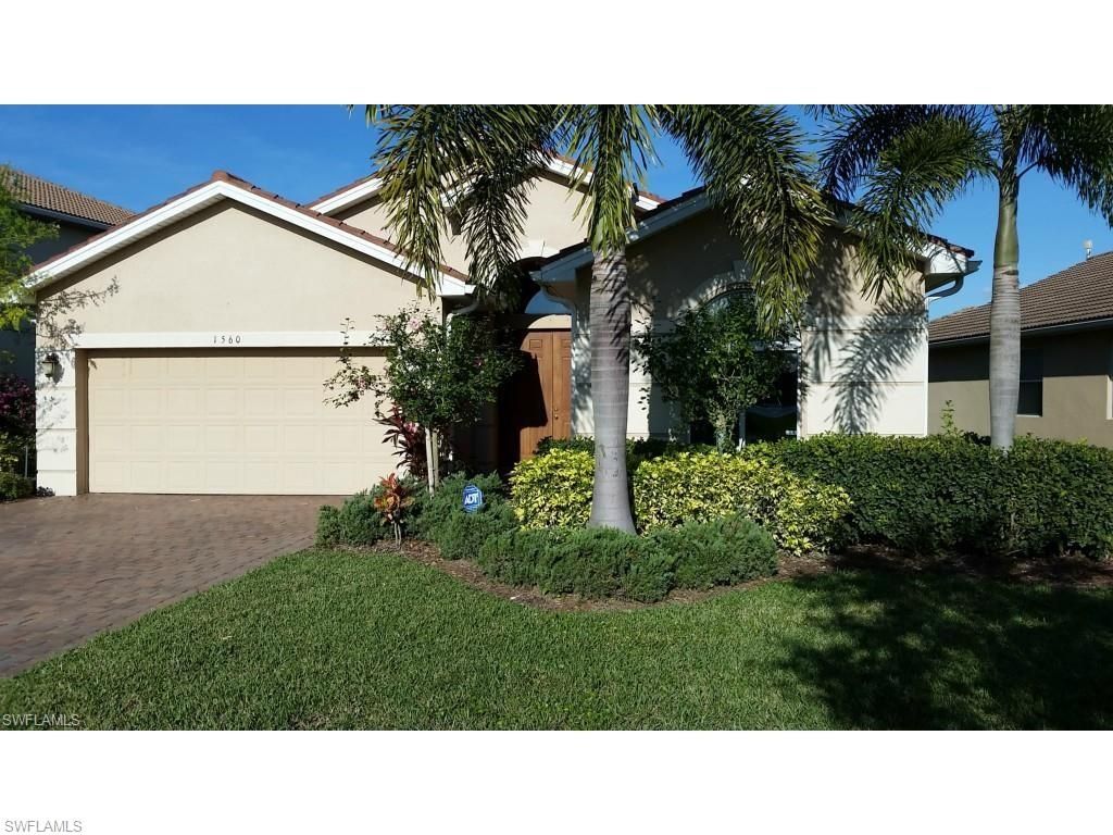 1560 Birdie DR, Naples, FL 34120