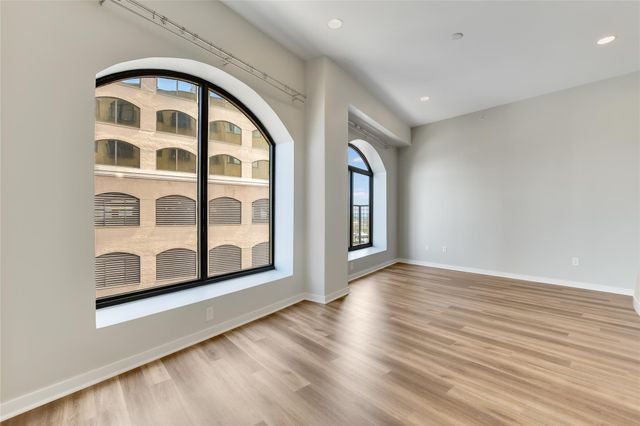 507 Sabine ST 709, Austin, TX 78701