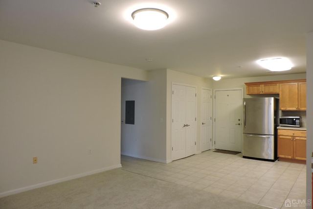 81 Liddle Avenue, Edison, NJ 08837