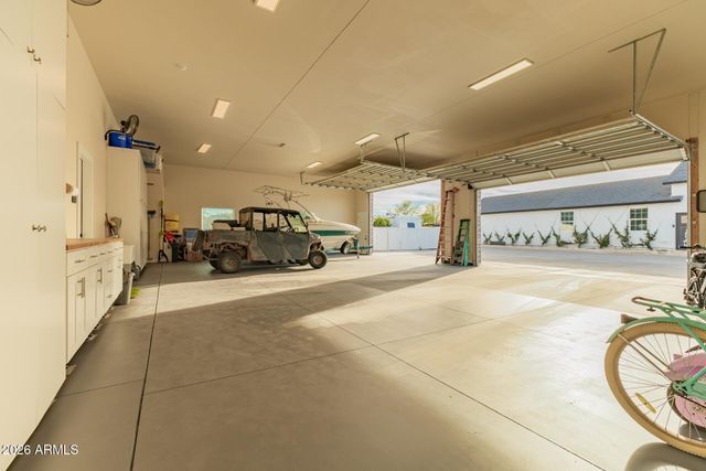 2035 E HAVEN Circle S, Gilbert, AZ 85298