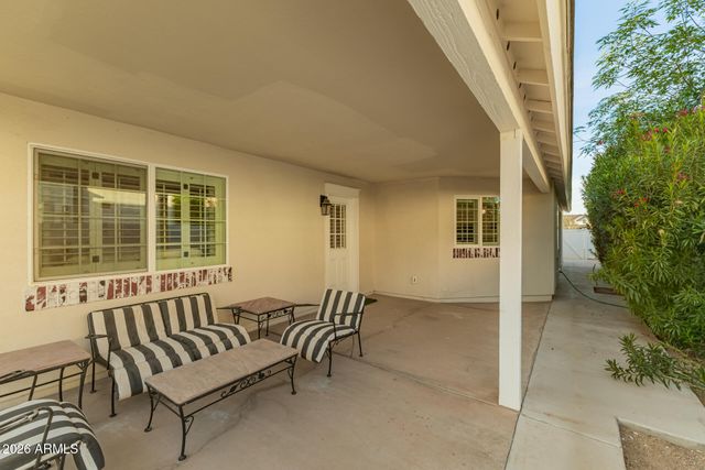 2035 E HAVEN Circle S, Gilbert, AZ 85298