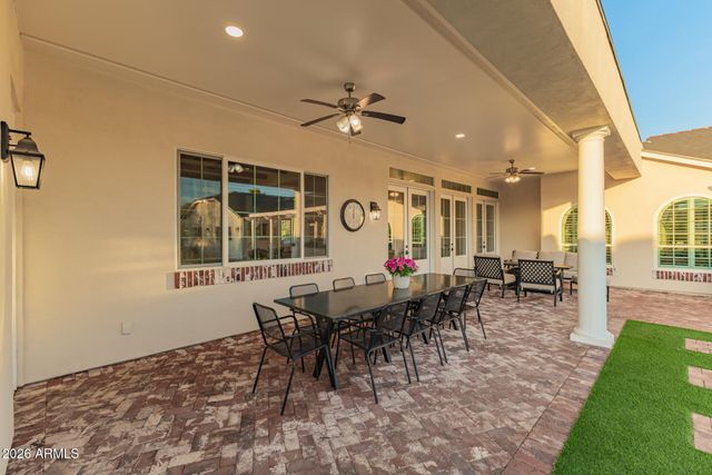 2035 E HAVEN Circle S, Gilbert, AZ 85298