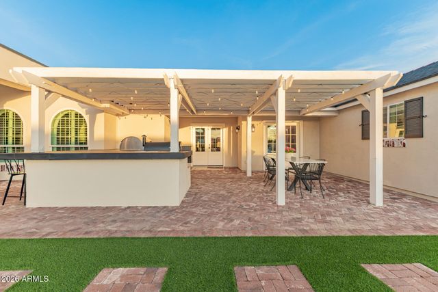 2035 E HAVEN Circle S, Gilbert, AZ 85298