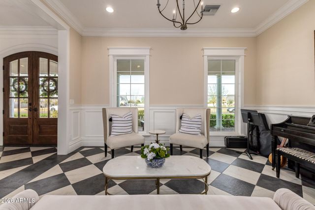 2035 E HAVEN Circle S, Gilbert, AZ 85298