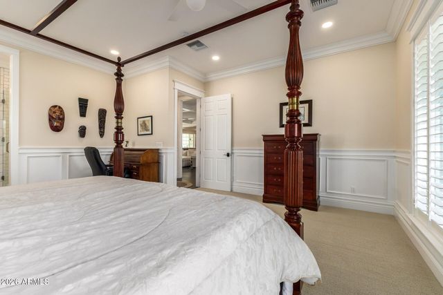 2035 E HAVEN Circle S, Gilbert, AZ 85298