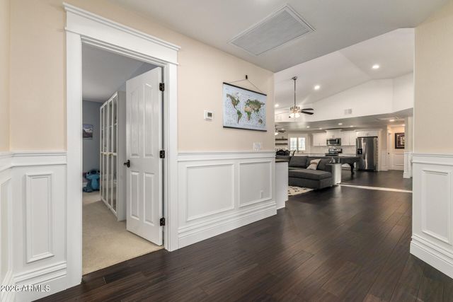 2035 E HAVEN Circle S, Gilbert, AZ 85298